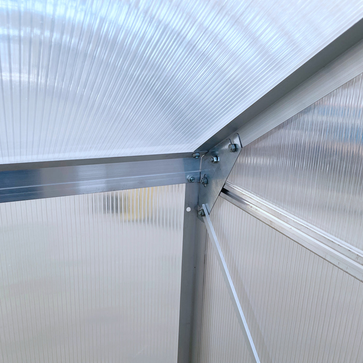 6x4ft Lean-to Polycarbonate Greenhouse W/ Roof Vent