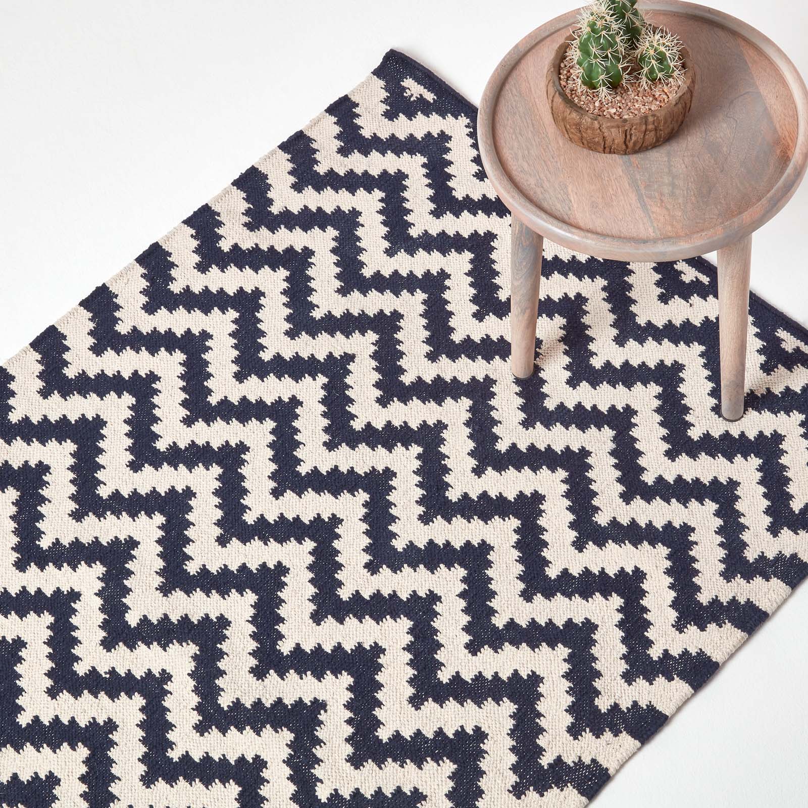 Casablanca Handwoven Zig Zag Pattern Dark Blue And White Cotton Rug | 150cm x 220cm | Dark Blue