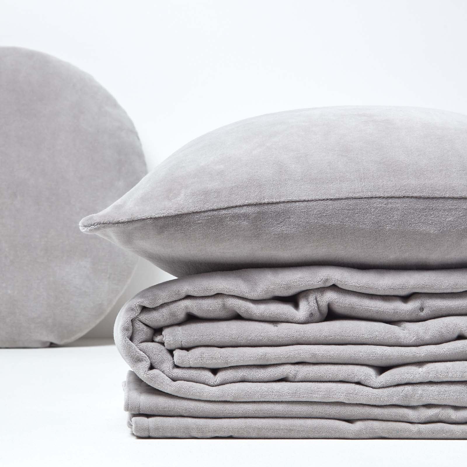 Velvet Cotton Quilted Throw | 125cm x 150cm | Light Grey