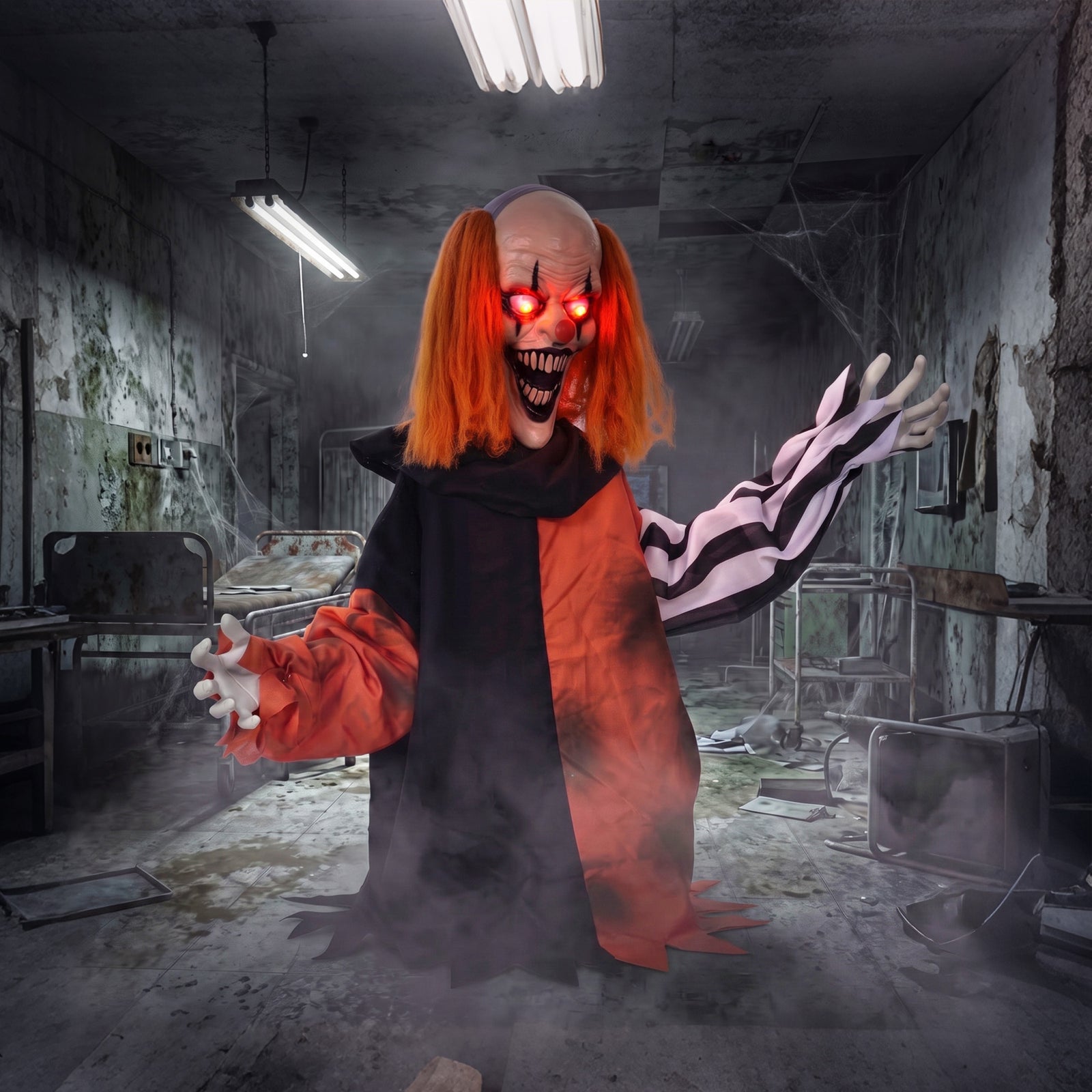 HOMCOM Animated Halloween Clown With Face Changing Animatronics
