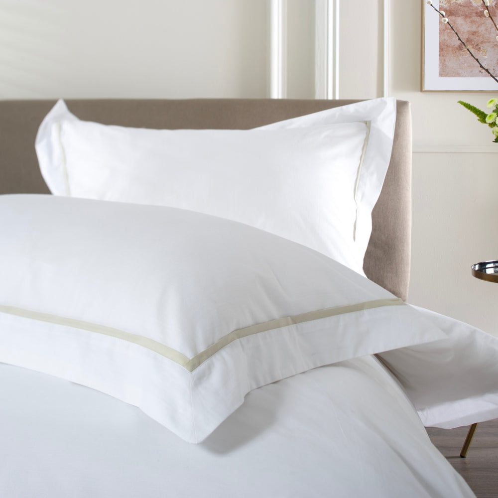 Hampstead Duvet Cover Set – 200 Thread Count 100% Cotton With Oxford Pillowcases & Inserted Ribbon | King | Stone