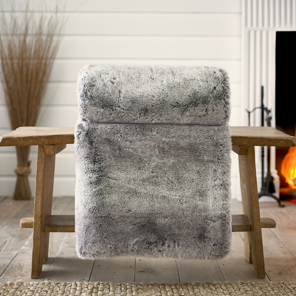 Ashbourne Ultrasoft Faux Fur Throw | 130cm x 180cm | Gray