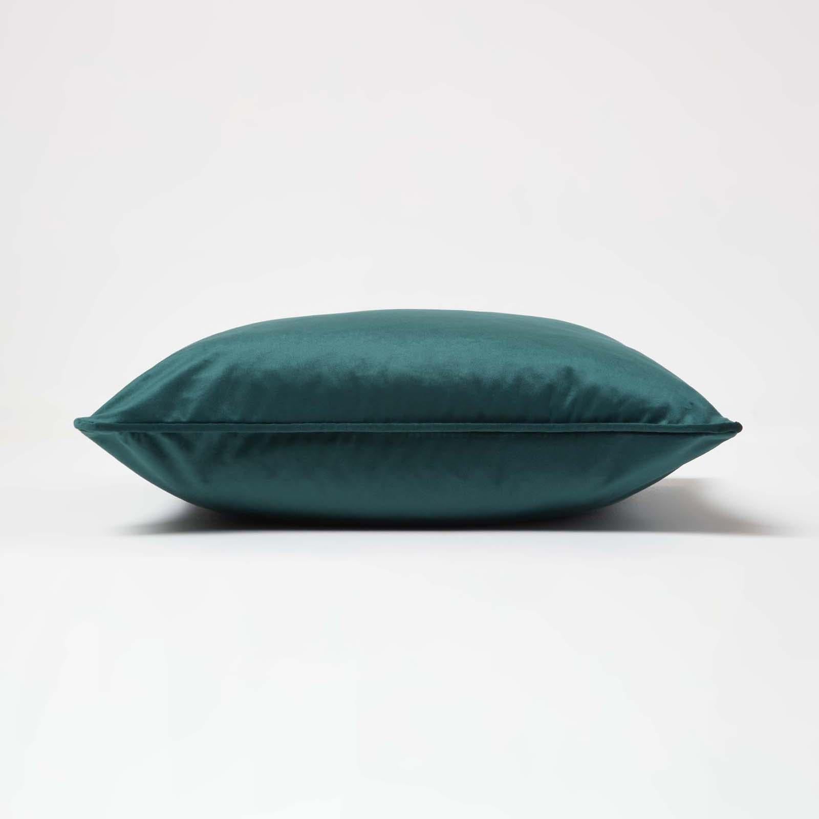 Filled Velvet Cushion With Piped Edge 46 X 46 Cm | 45cm x 45cm | Green