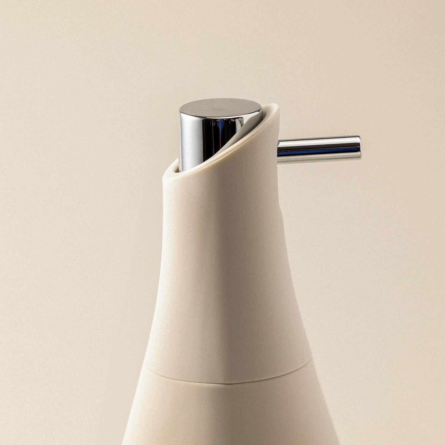 Soap Dispenser, 300ml, Soft-finish Coating, Saku Collection | Tangerine