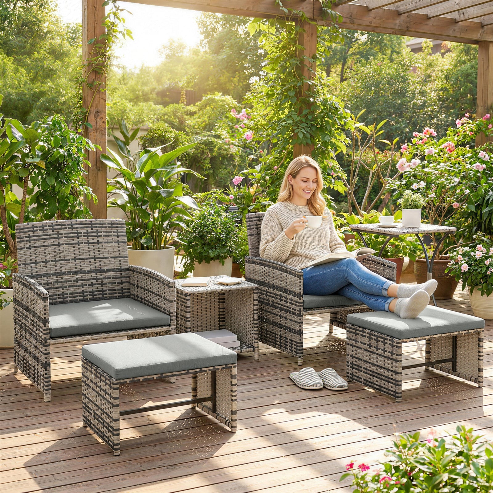 6 Piece Rattan Garden Furniture Set With Nesting Tables | Grey