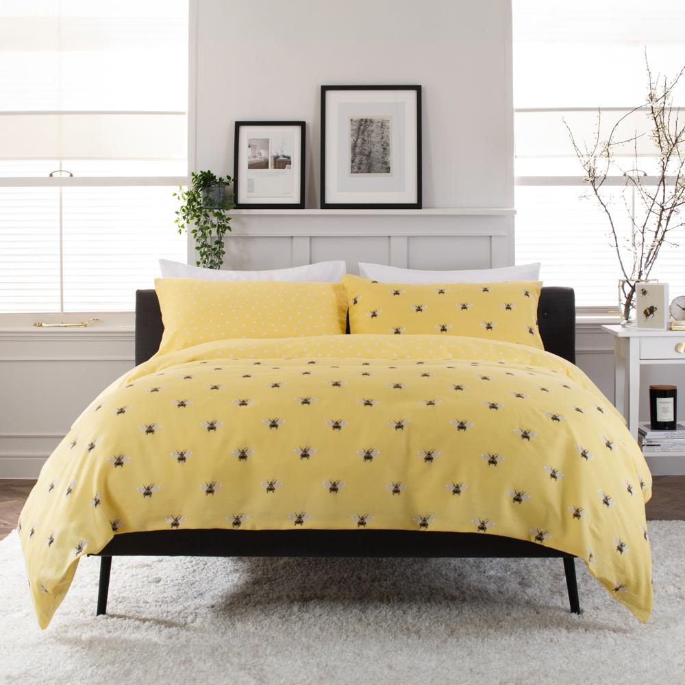 Honey Bee Yellow 200 Thread Count Cotton Rich Reversible Duvet Cover Set | Single | Yellow