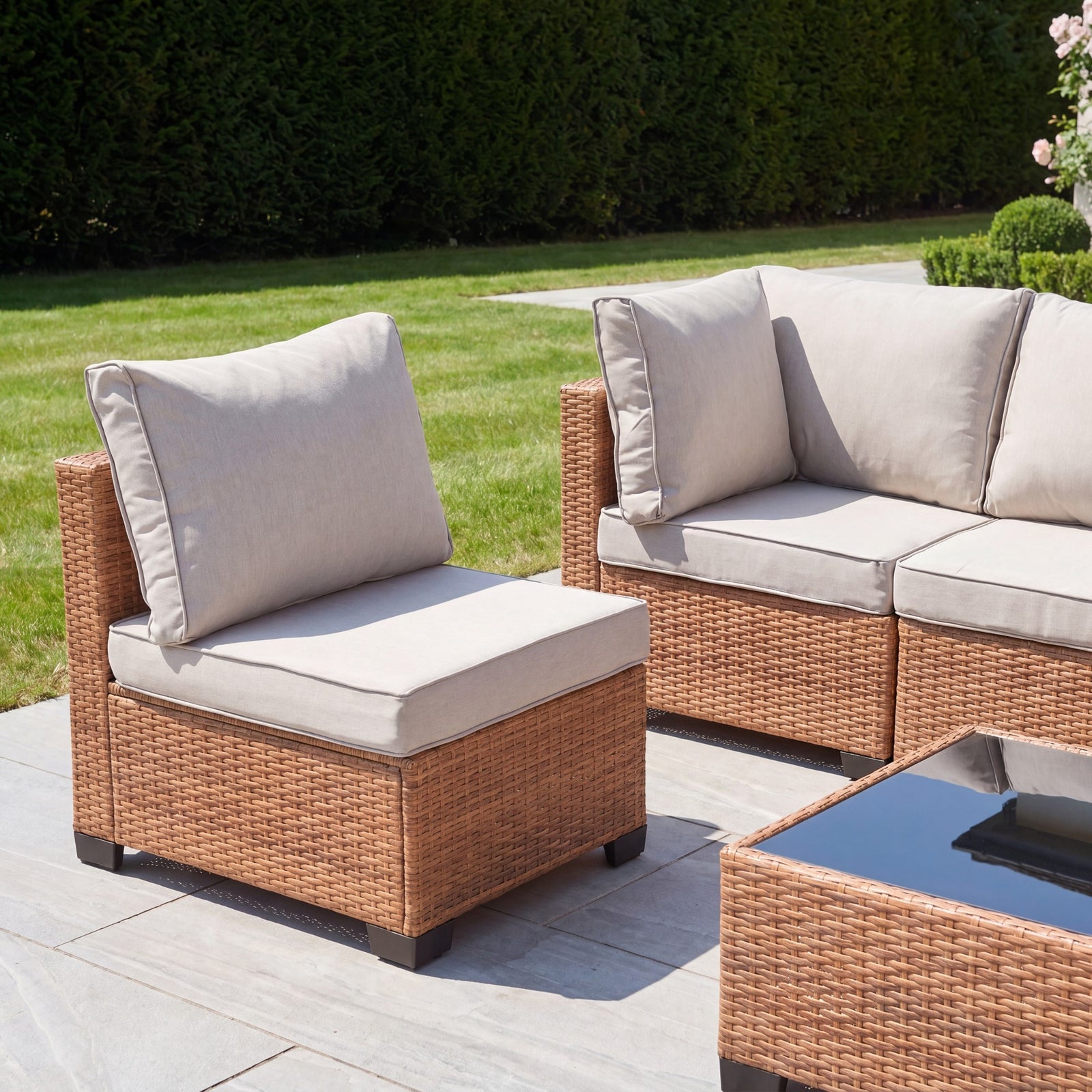 Saviano 6 Seat Modular Rattan Conversation Set | Cream & Brown