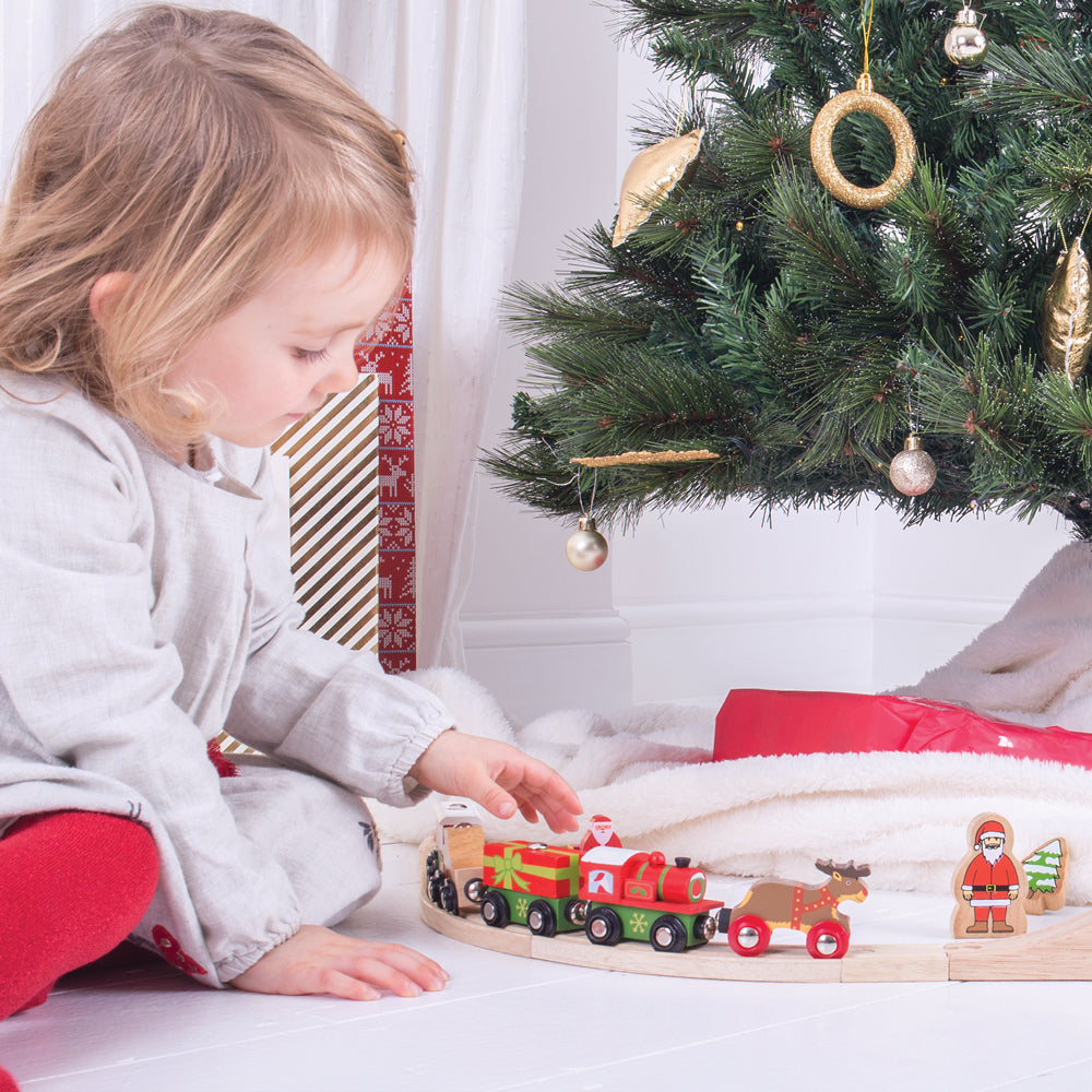 Wooden Christmas Train Engine & Carriages