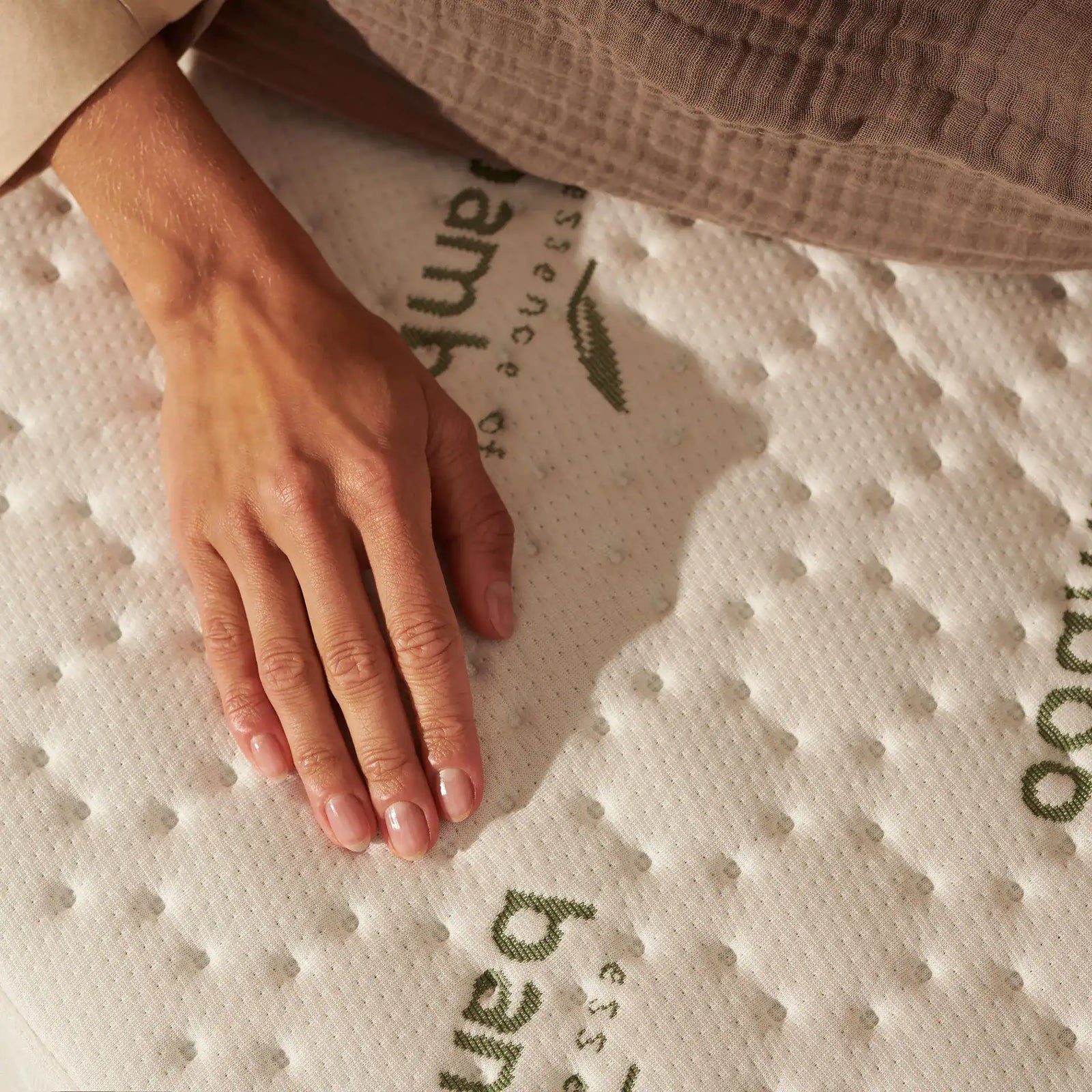 Snooze Bamboo Electric Underblanket | King | White