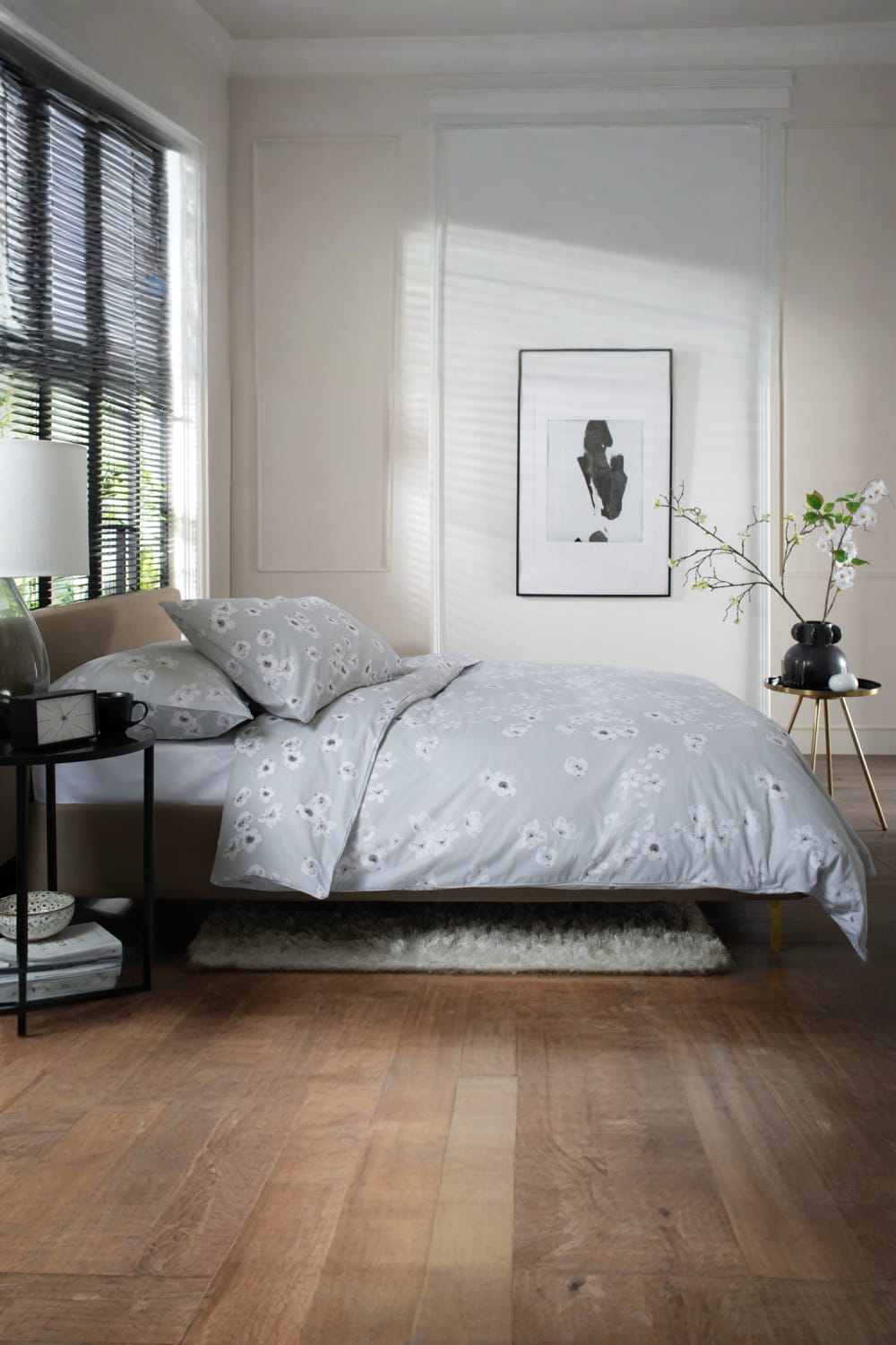 Petite Fleure 100% Cotton Duvet Cover Set – Floral Blossom Print Bedding With Piped Edges | King | Grey