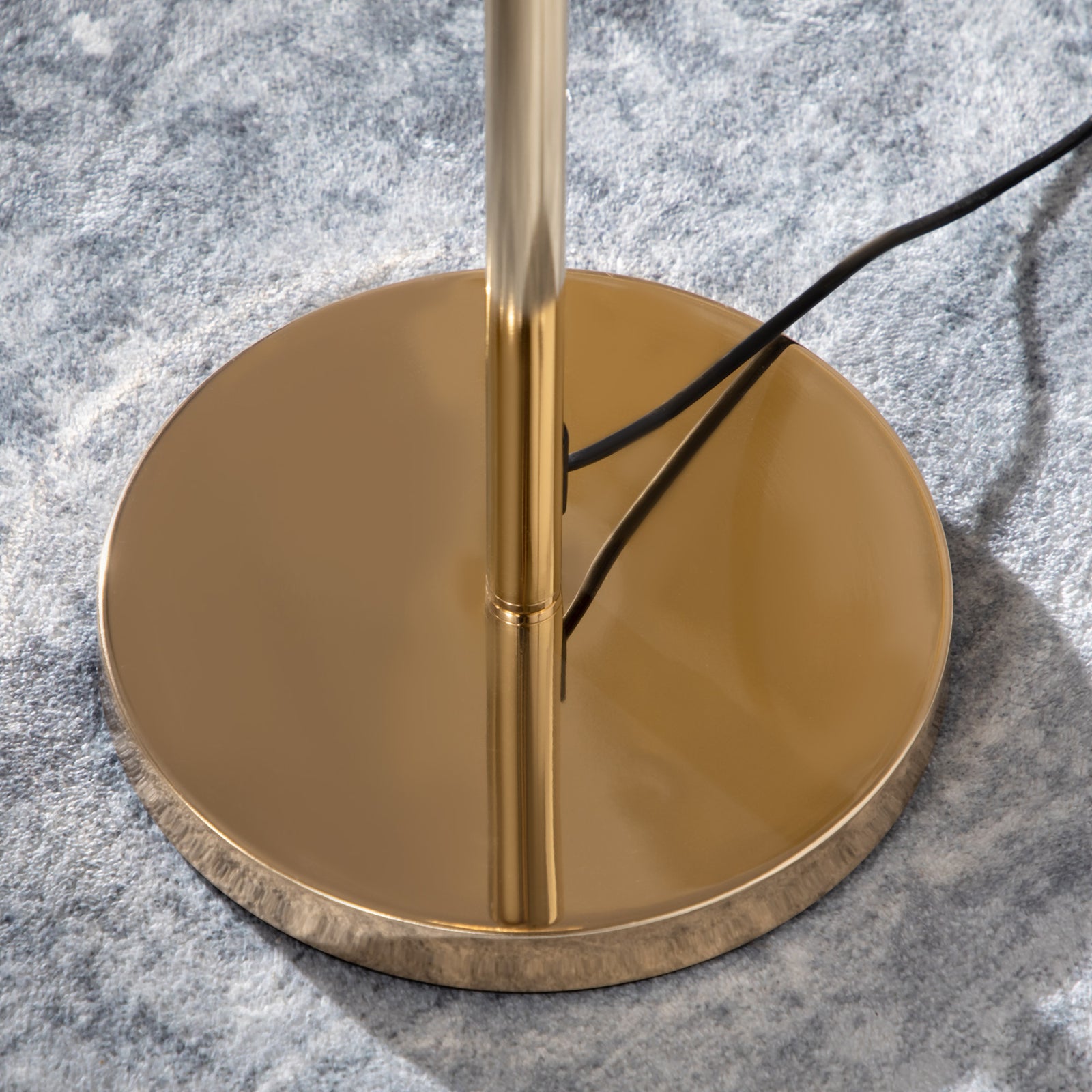 Modern Floor Lamp With K9 Crystal Shade 5 Light | One Size | Gold