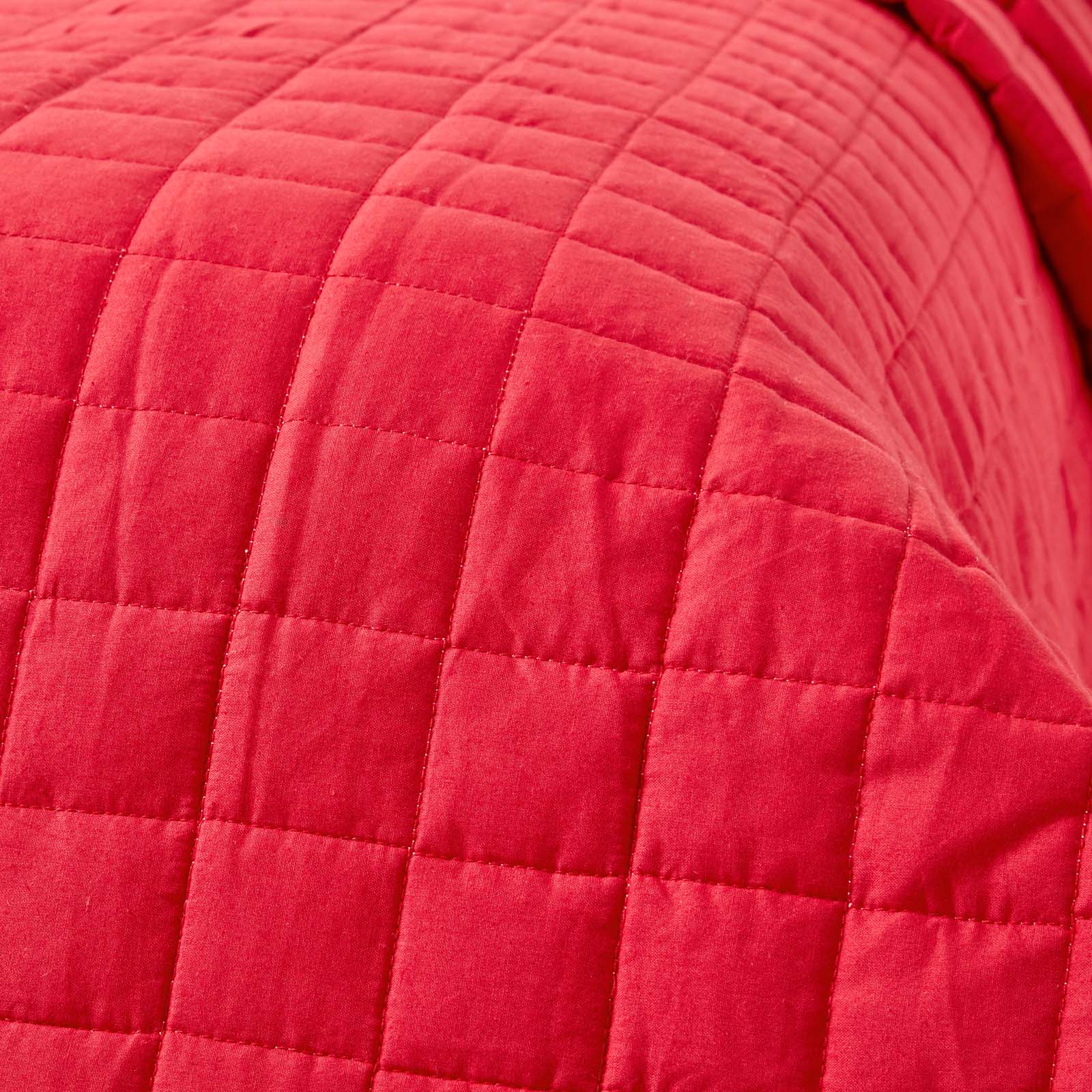 Cotton Quilted Reversible Bedspread | 150cm x 200cm | Red