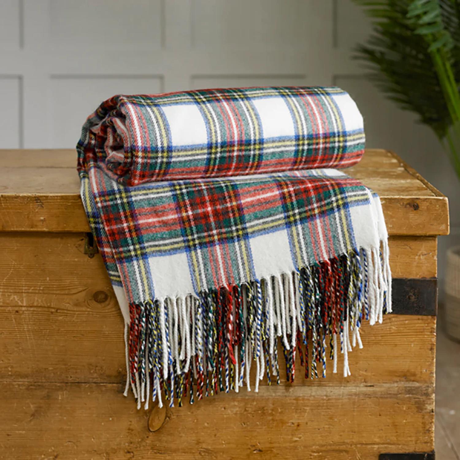 Stewart Dress 100% Yarn Dyed Faux Cashmere Throw