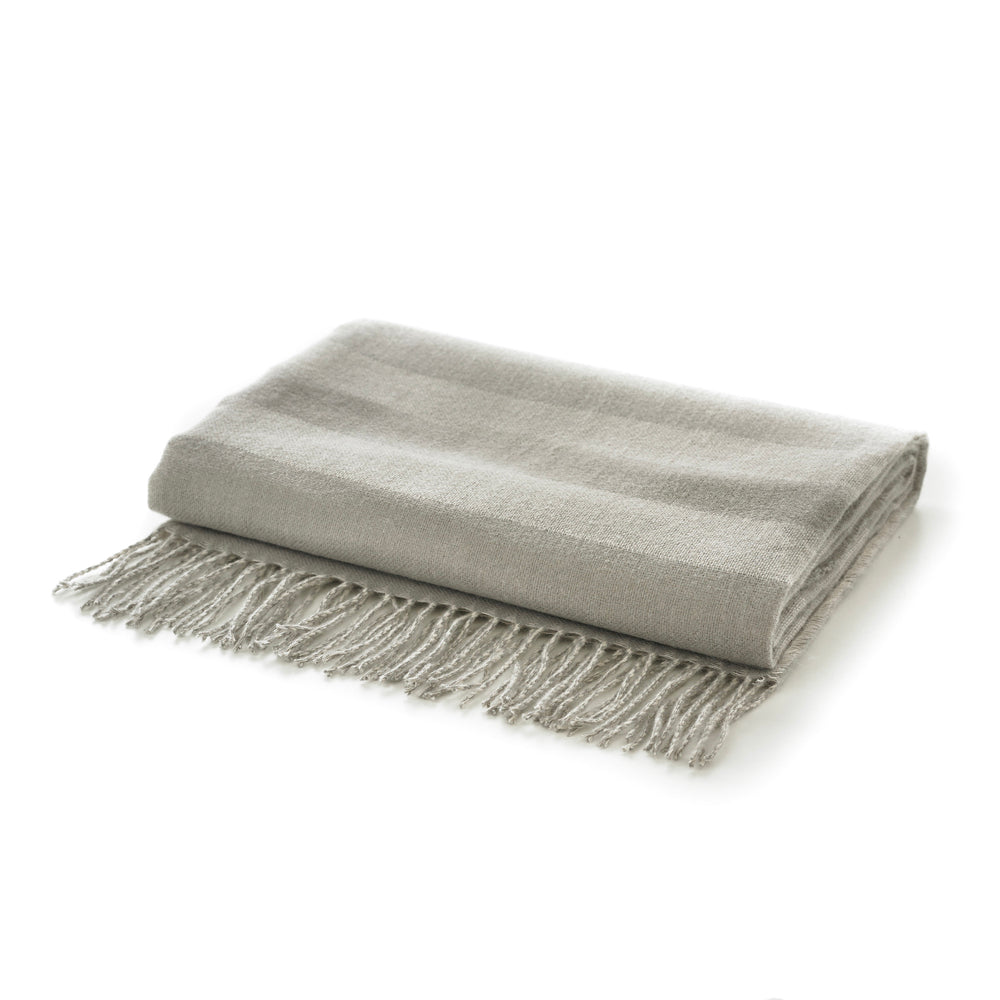 Elgin Supersoft Yarn Dyed Jacqaurd Throw | 130cm x 160cm | Gray