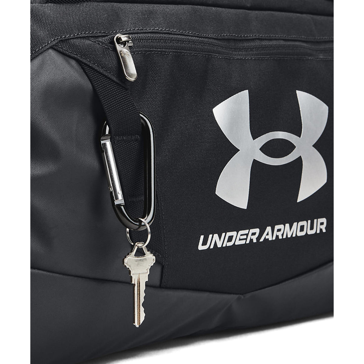 Undeniable 5.0 Duffle Bag | 10.1in x 21.7in x 10.6in | Black