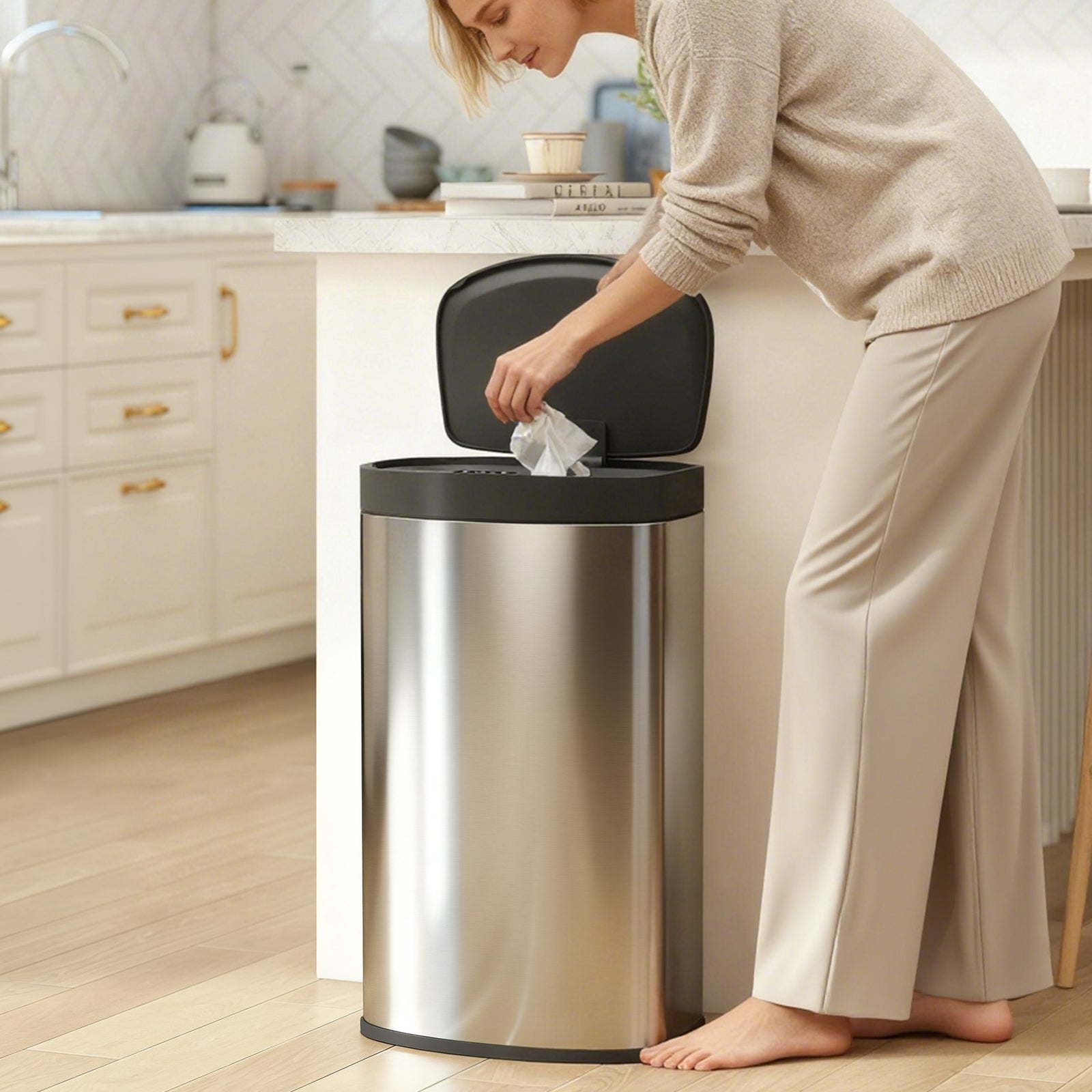 Automatic Kitchen Bin With Soft-close Lid, 55l Sensor Wastebasket | Silver