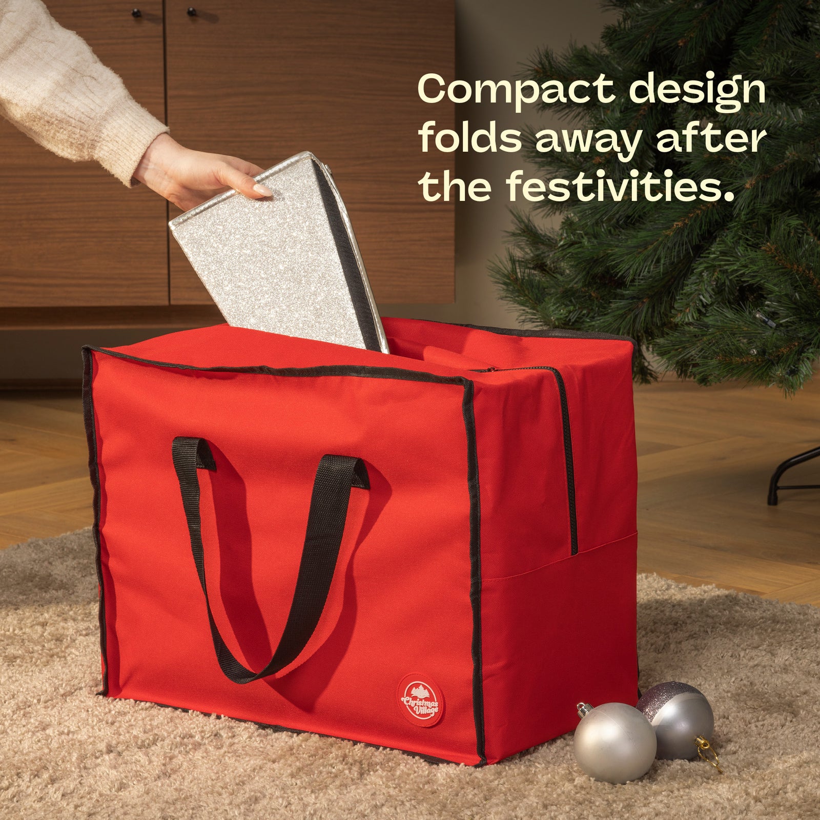Glossy Tree Skirt 68cm Collapsible With Velcro Closure | Silver