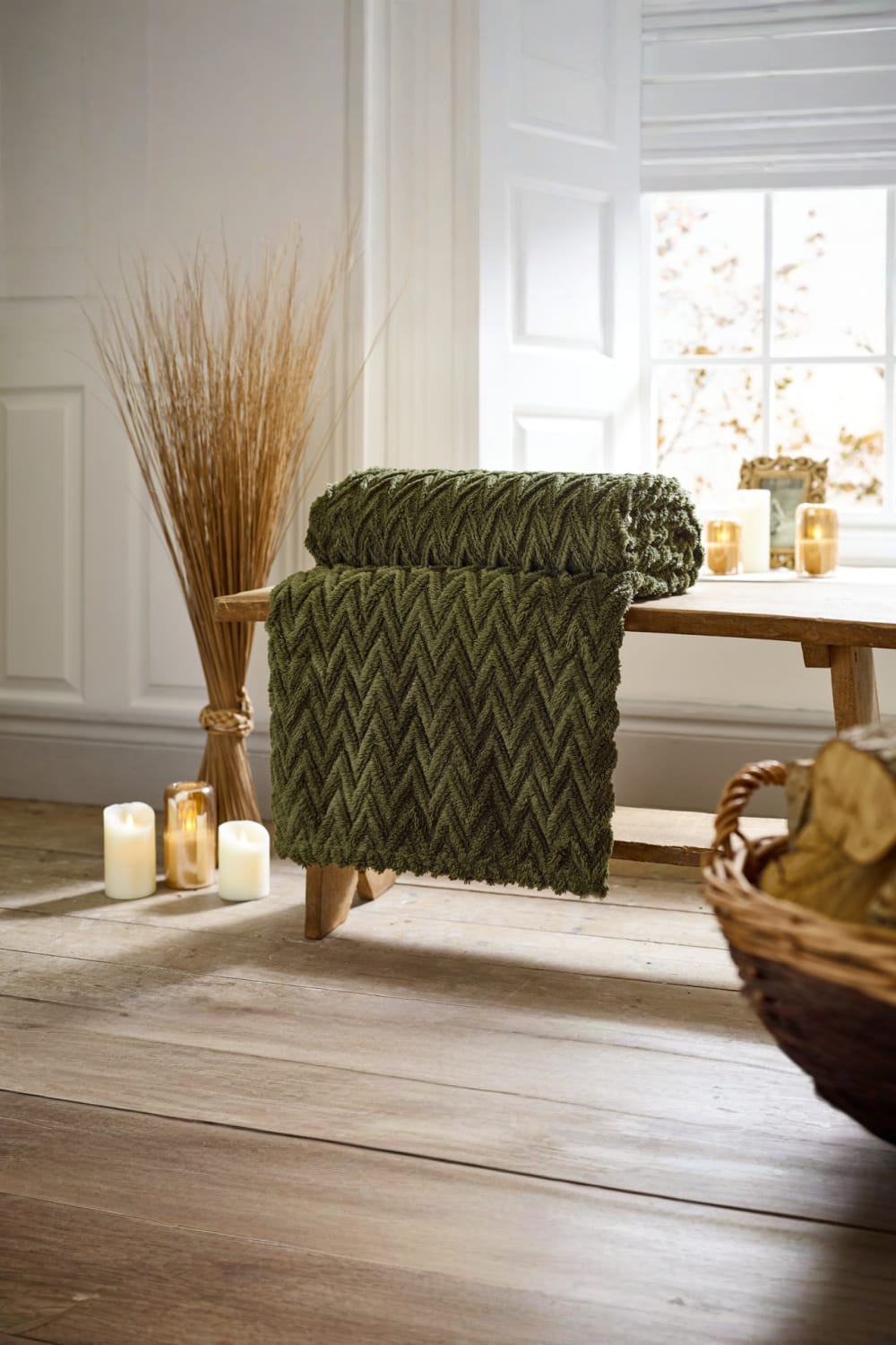 Tadcaster Supersoft Warm Chevron Designn Throw – 140x180cm Blanket | 140cm x 180cm | Green