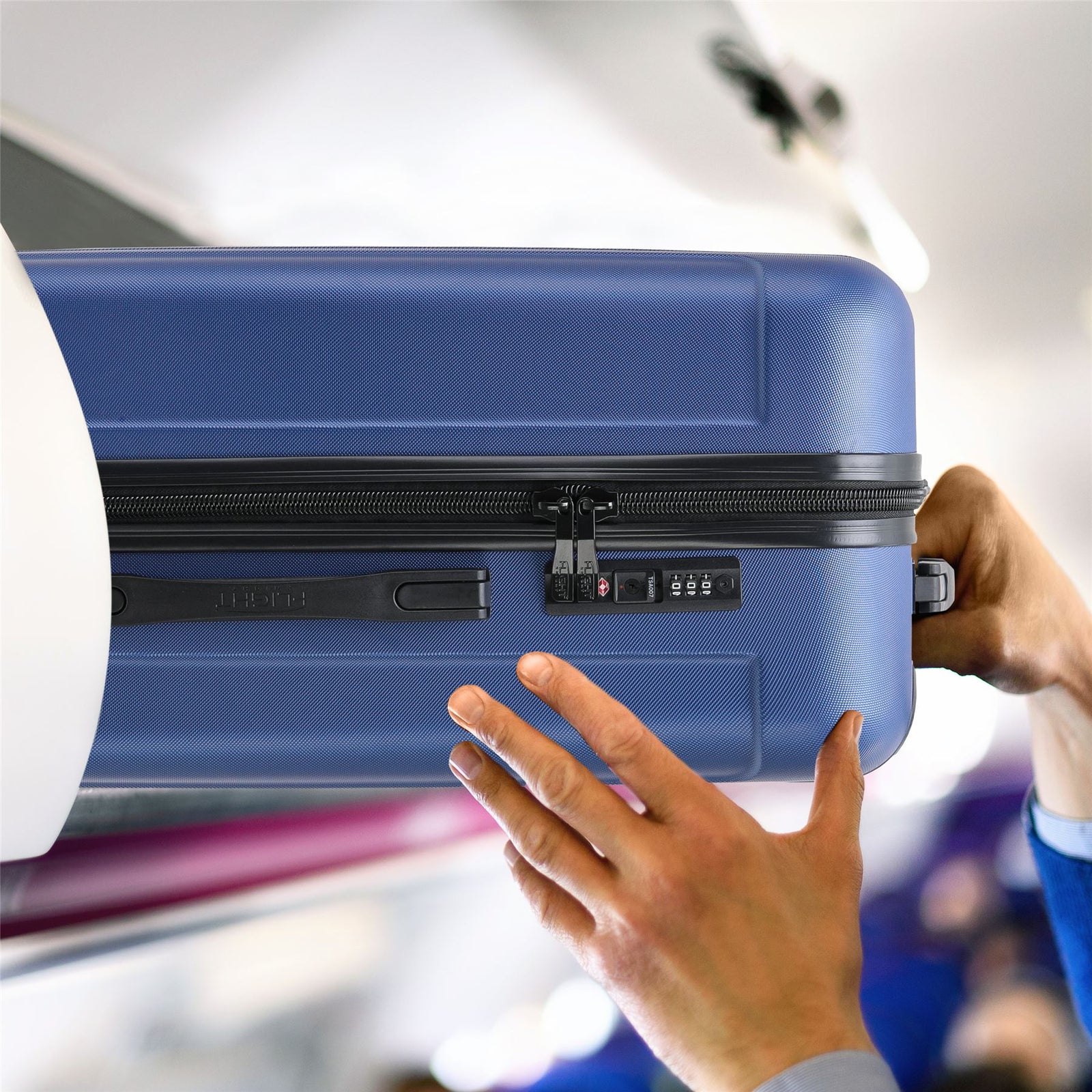 Large 30" Hard Shell Check In Suitcase 8 Spinner Wheels Hold Luggage | Large | Navy Blue