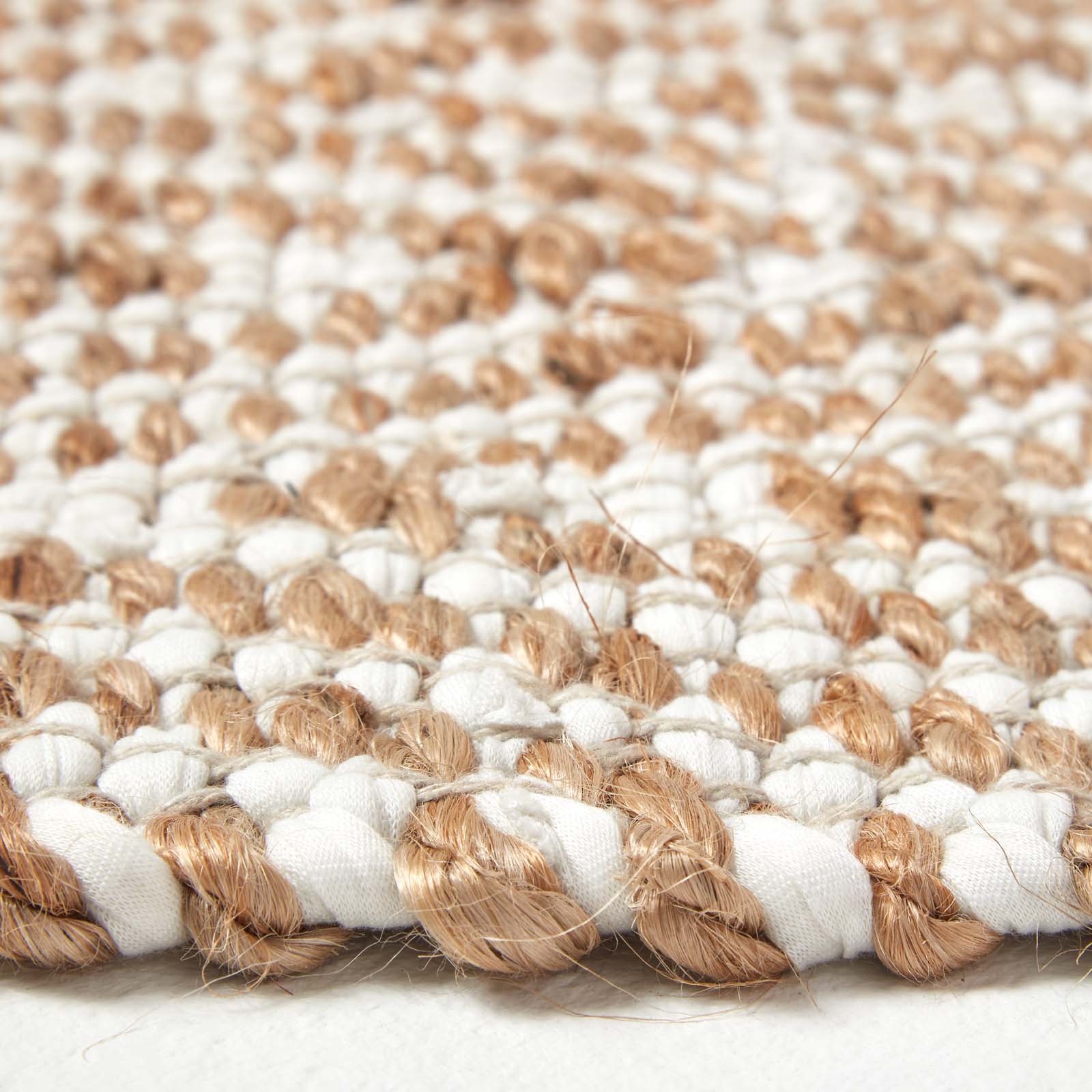 Sierra Neutral Diamond Pattern Hemp Chindi Rug | 120cm x 180cm | Natural