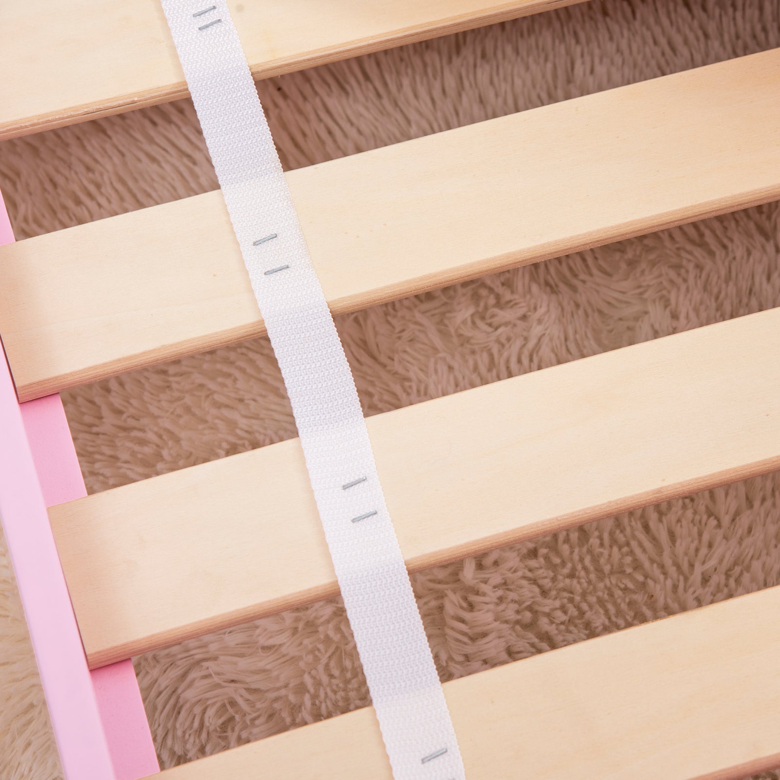Princess-themed Kids Toddler Bed With Cute Patterns, Safety Rails - Pink | Pink