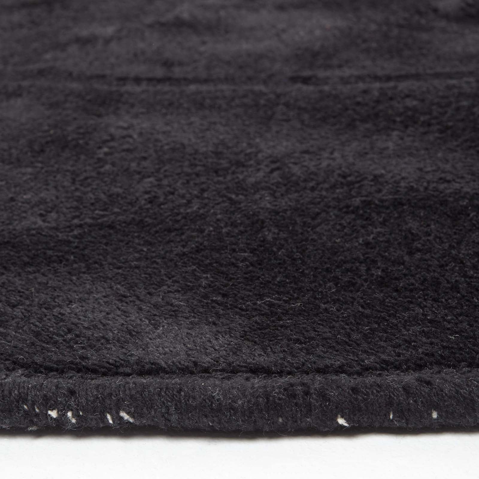 Hand Tufted Plain Cotton Large Round Rug | 150cm | Black