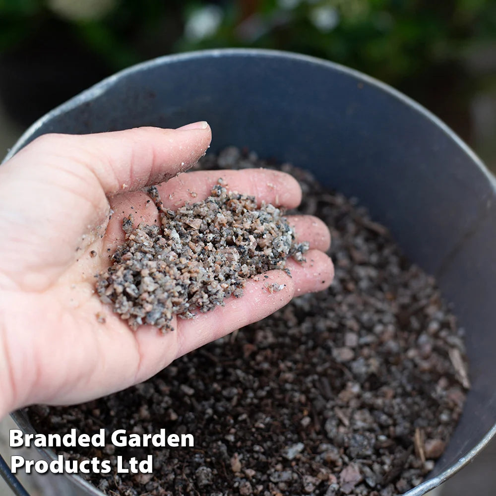Thompson & Morgan Horticultural Potting Grit 1 x 20kg Bag