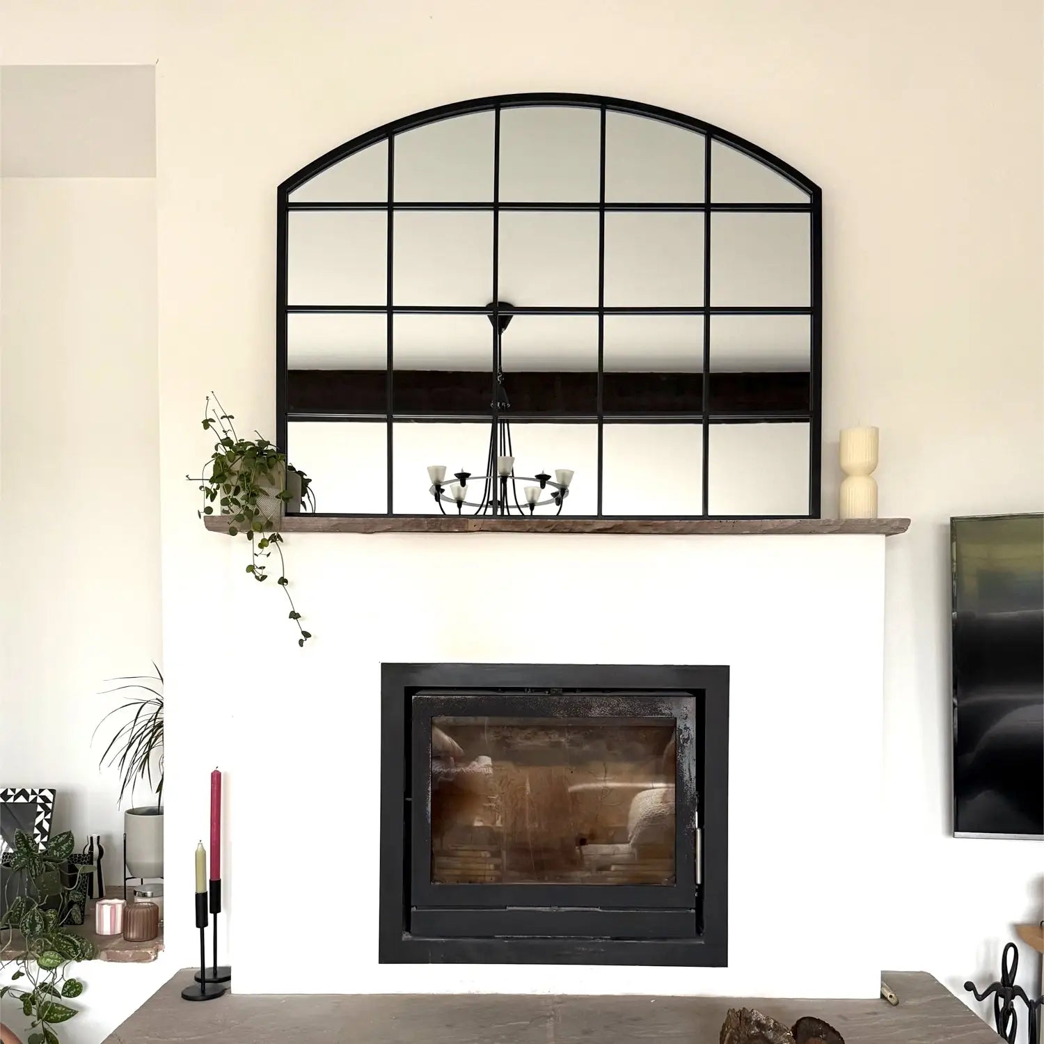 Tomi - Metal Arched Lattice Window Mirror | 95cm x 120cm | Black