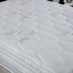 Luna 3000 Pocket Sprung Revofoam Mattress | Small Double | White