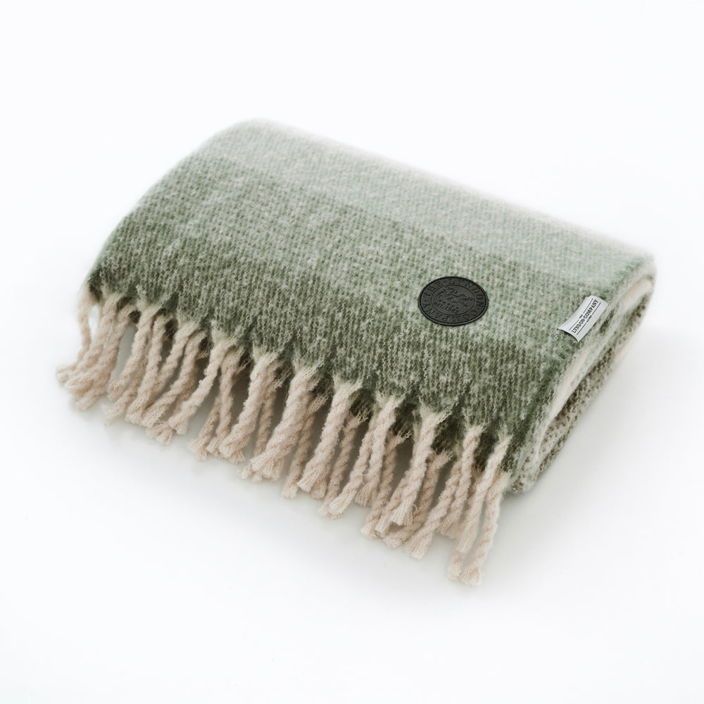 Rossendale Soft Jacquard 130x170cm Fringed Throw Blanket | 130cm x 170cm | Green