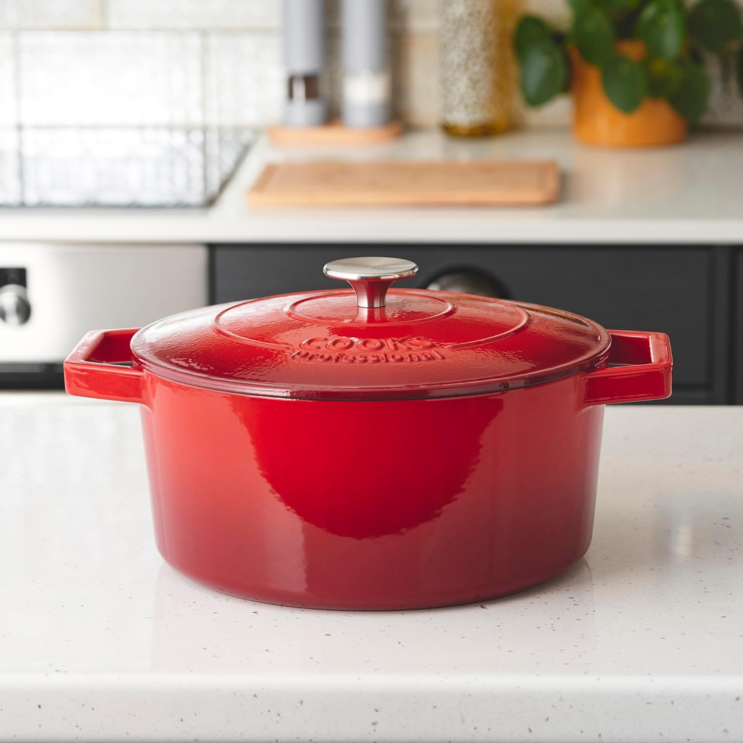 Cast Iron Casserole Set Of 2 26cm & 28cm / 4.3l & 5.8l Dishes Oven Proof Enamelled Cast Iron Pans With Lids | Red