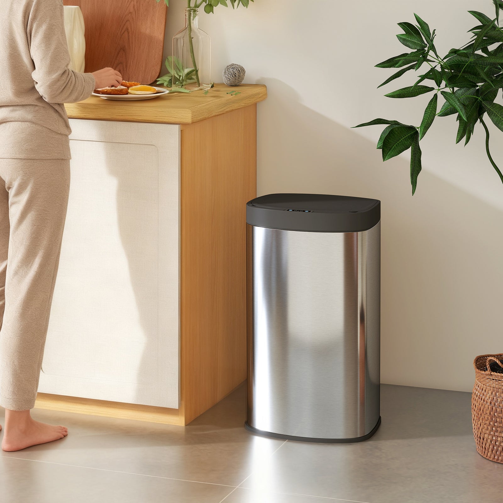 Automatic Kitchen Bin With Soft-close Lid, 55l Sensor Wastebasket | Silver