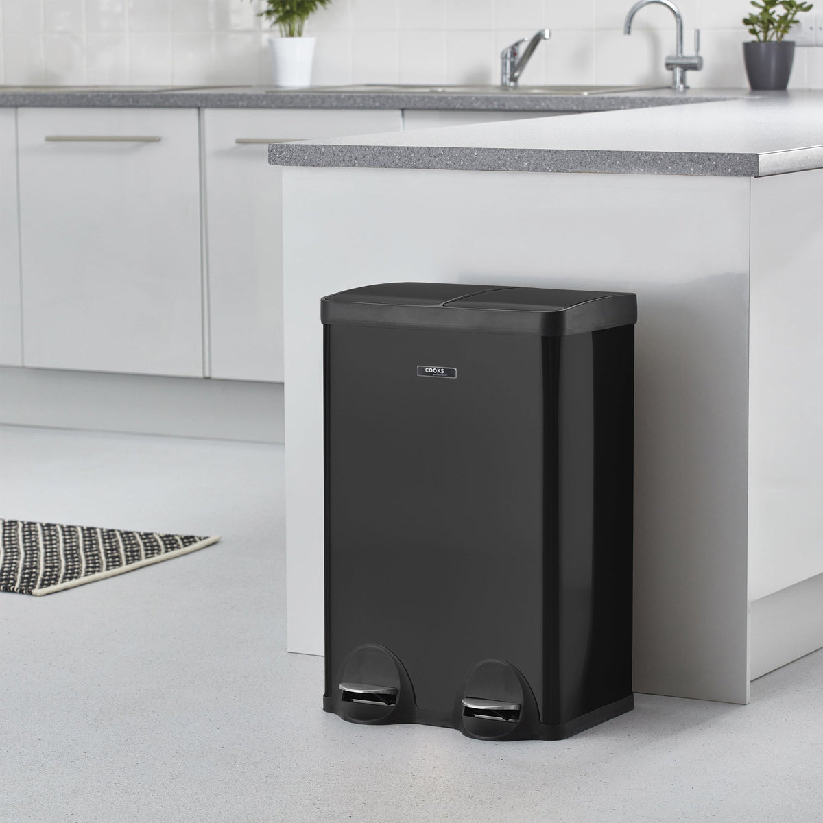 60l Dual Pedal Recycling Pedal Bin | 60l | White