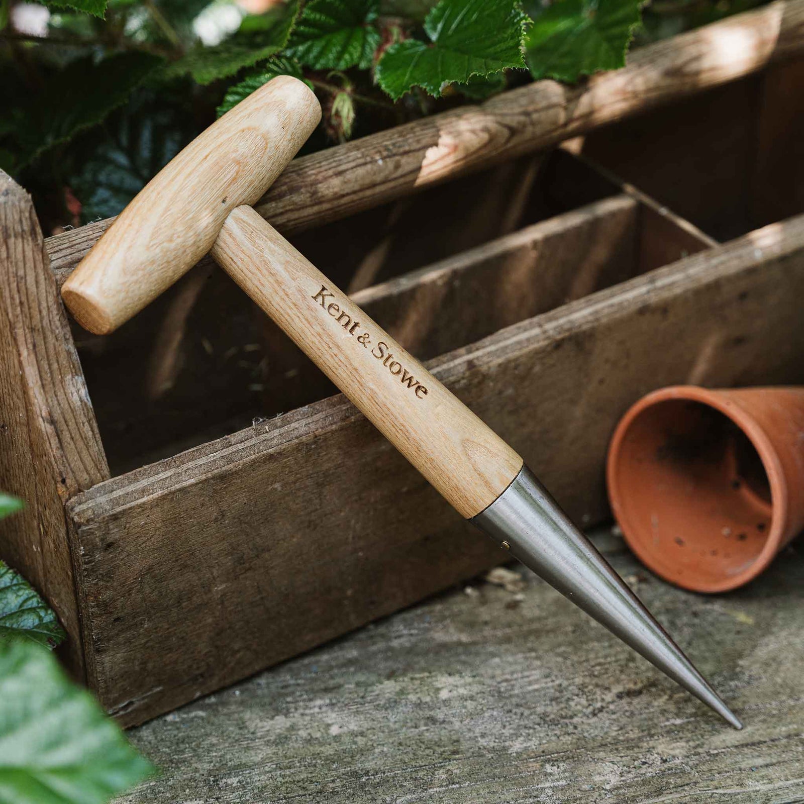 Stainless Steel Dibber, Ash Wood T-handle, 28 Cm | 28cm