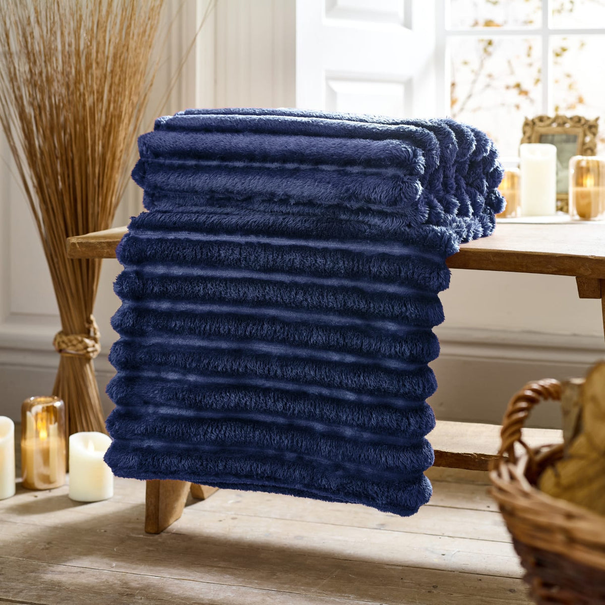 Houghton Throw | 140cm x 180cm | Navy