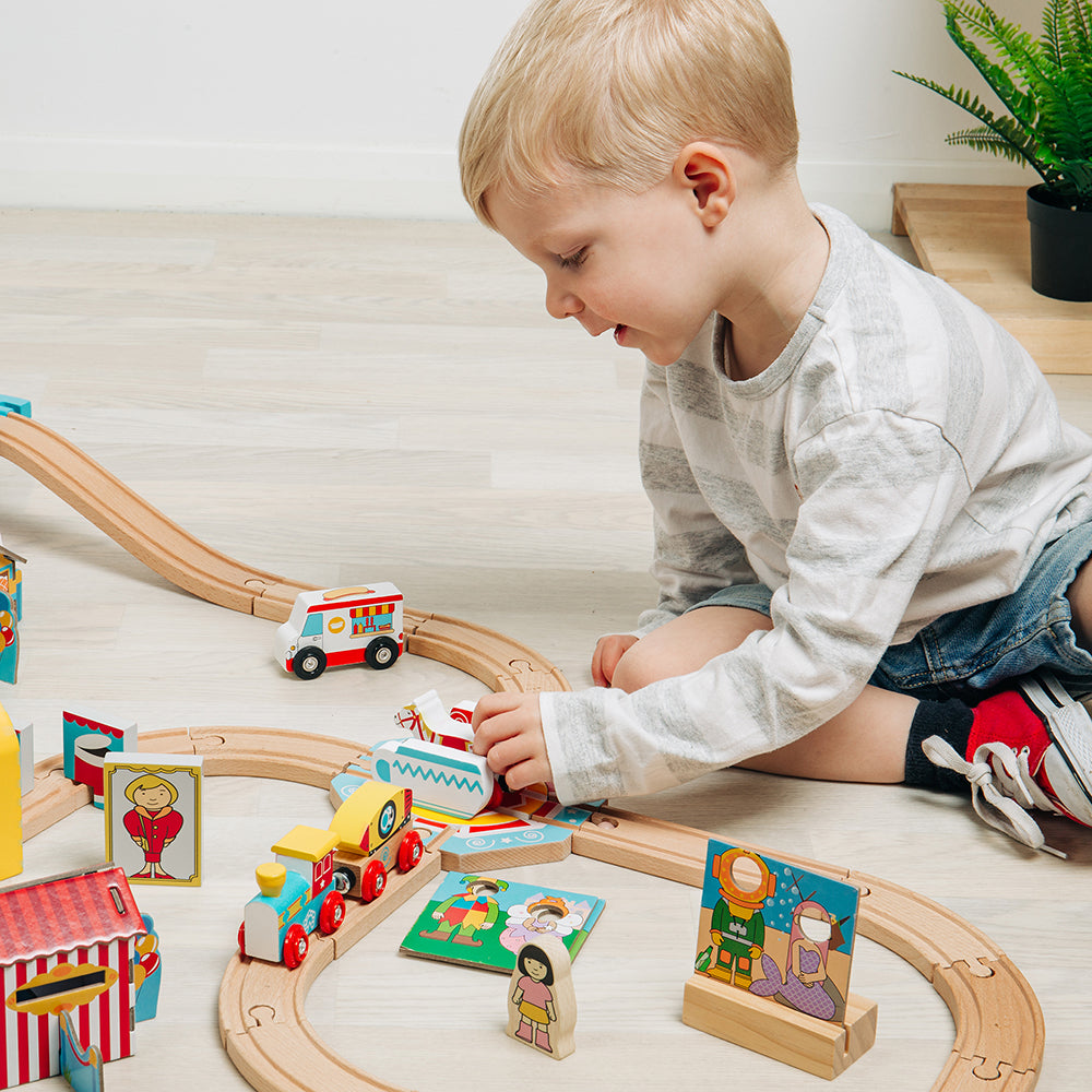 Tea Cup Track Turntable for Wooden Fun Fair Train Set