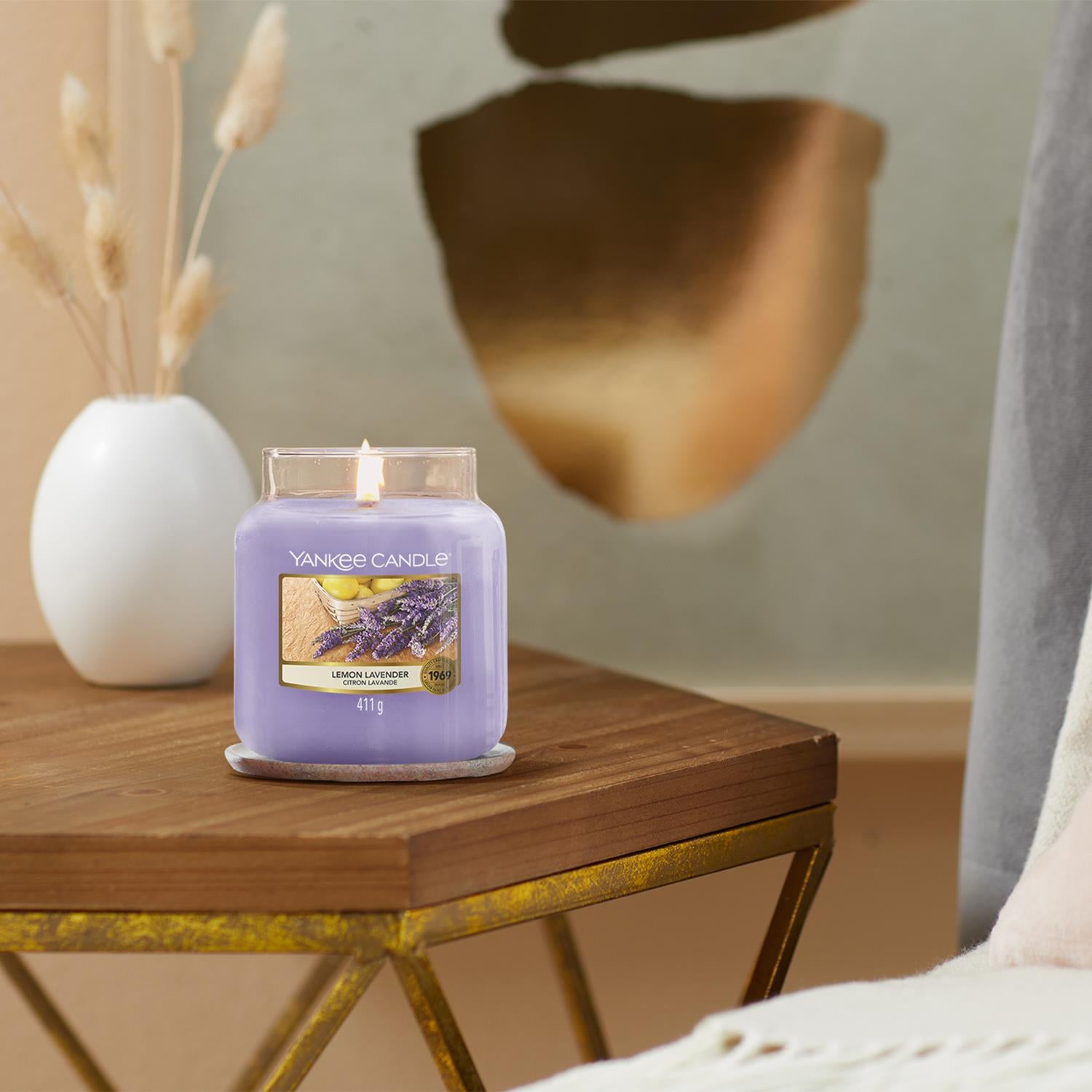Yankee Candle Original Medium Jar Scented Candle - Lemon Lavender, 411g