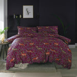 Fox And Deer Mulberry 200 Thread Count Cotton Rich Reversible Duvet Cover Set | Super King | Burgundy