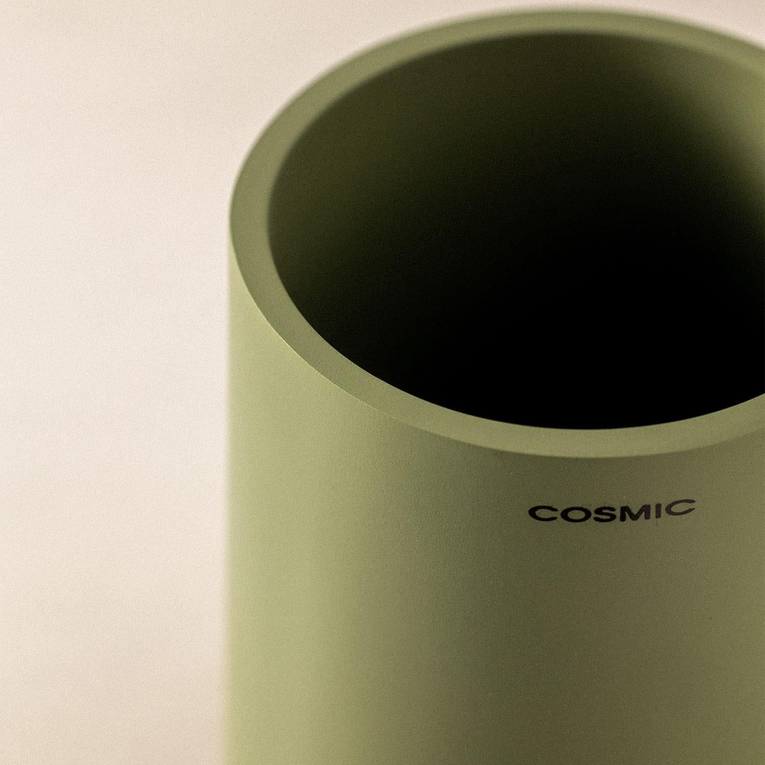 Toothbrush Holder, Big Capacity, Durable, Polyresin, Sage Green, Saona