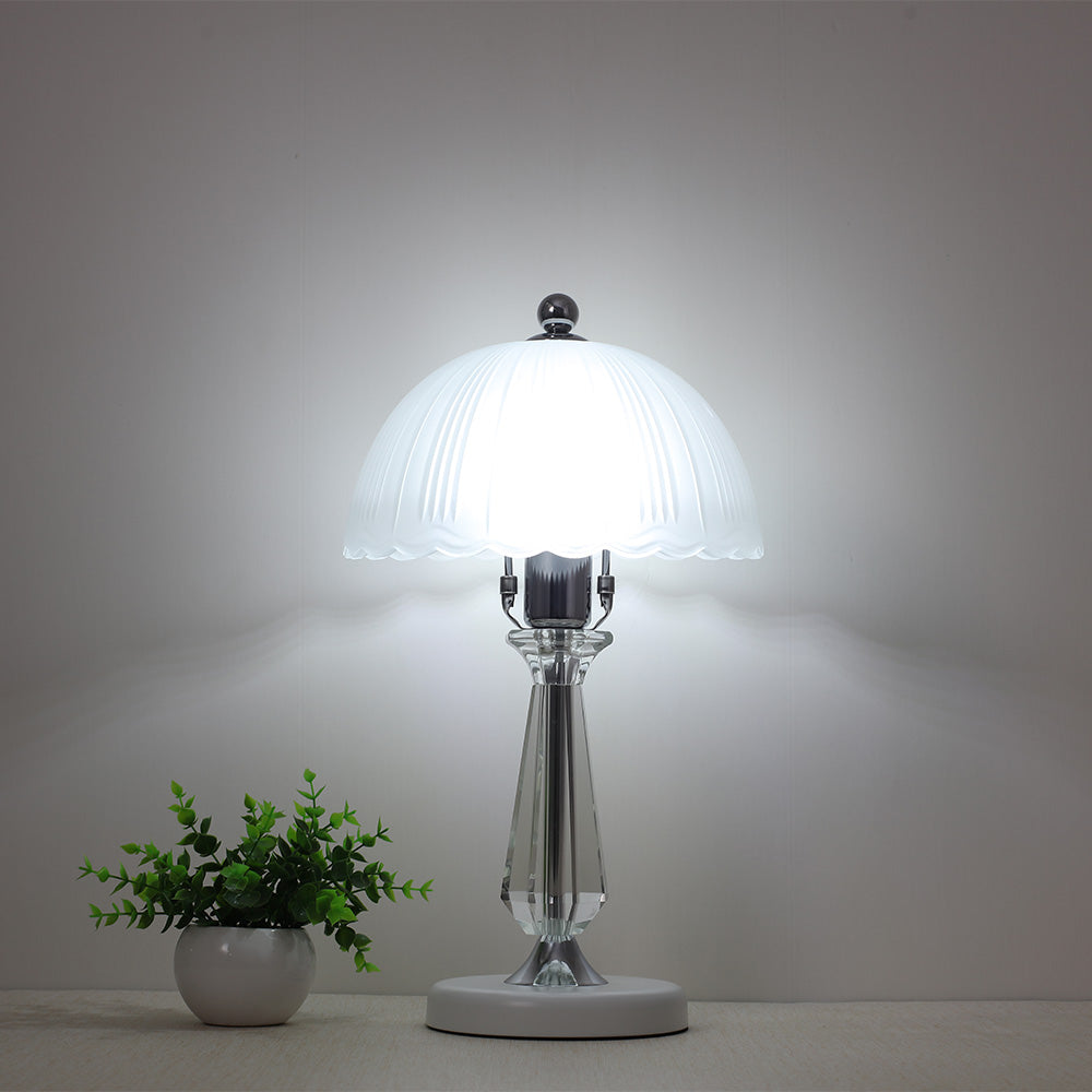 Breeins Crystal Table Lamp With Scalloped Lampshade