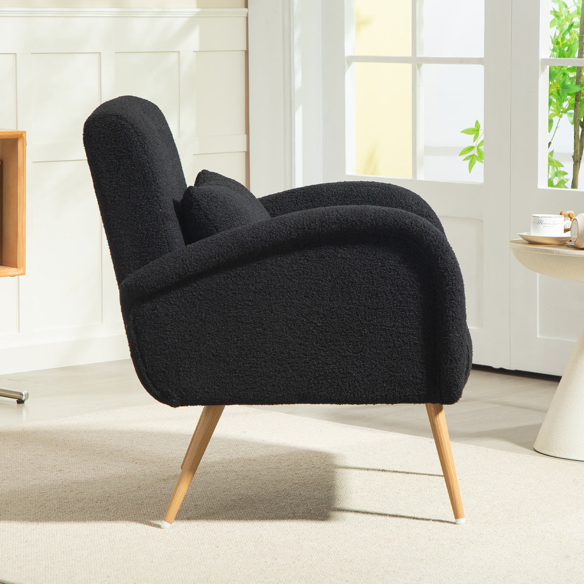 Teddy Fleece Upholstered Accent Chair With Metal Legs | Black