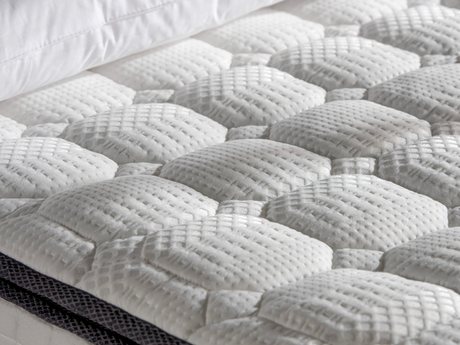 Spare Arthur 1500 Medium Firm Hybrid Mattress | Double | White