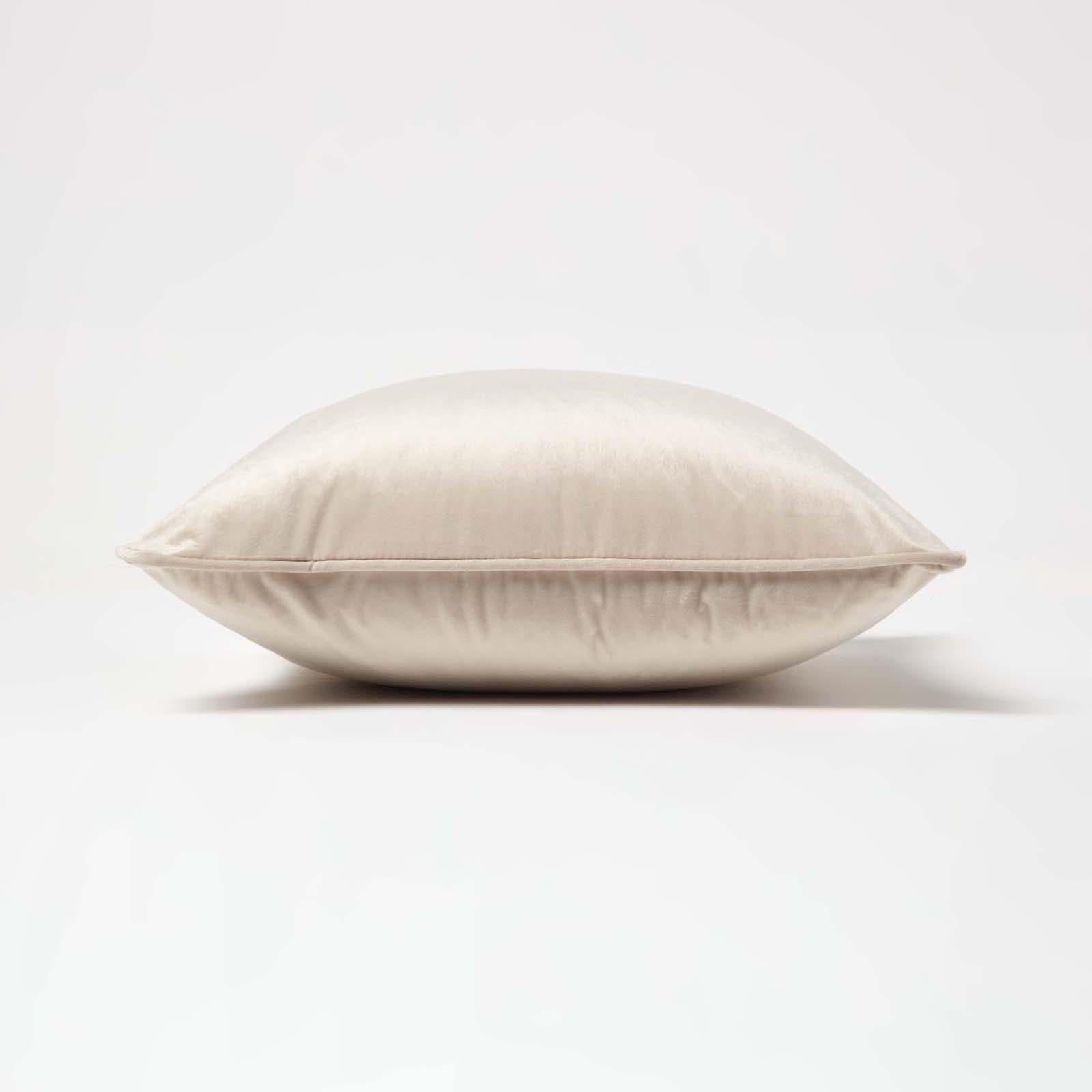 Filled Velvet Cushion With Piped Edge 46 X 46 Cm | 45cm x 45cm | Cream