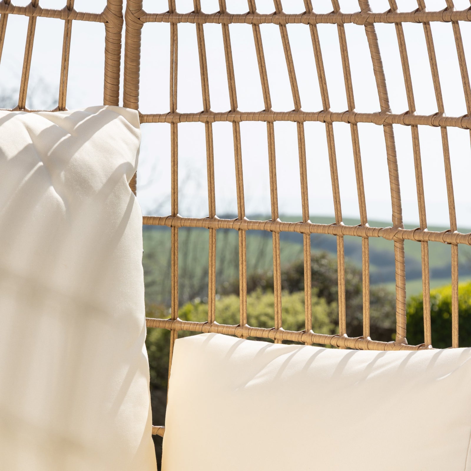 Sunelle Oval Shaped Standing Egg Chair | 1 | Cream