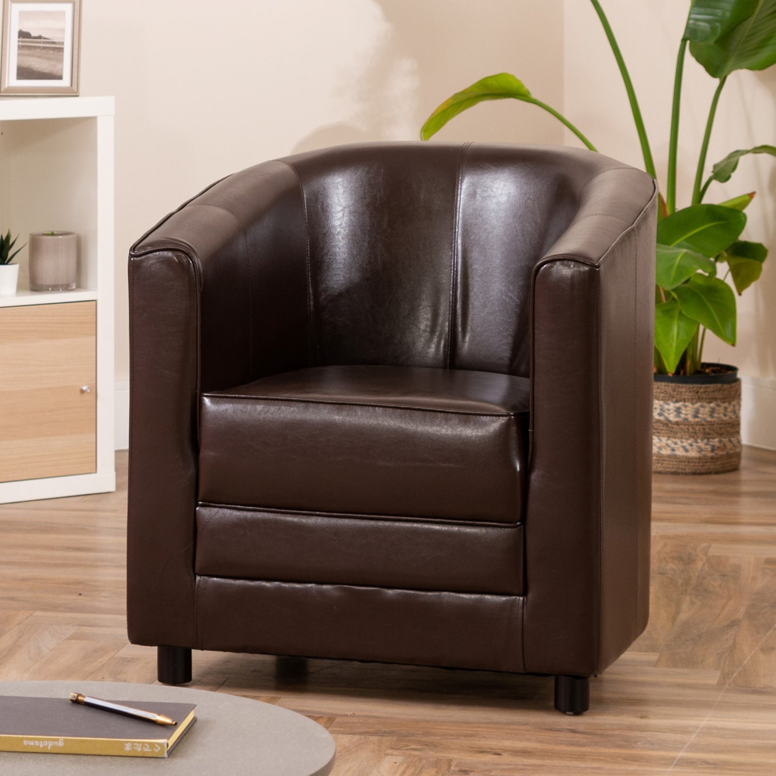 Aspen Tub Chair | 1 | Brown