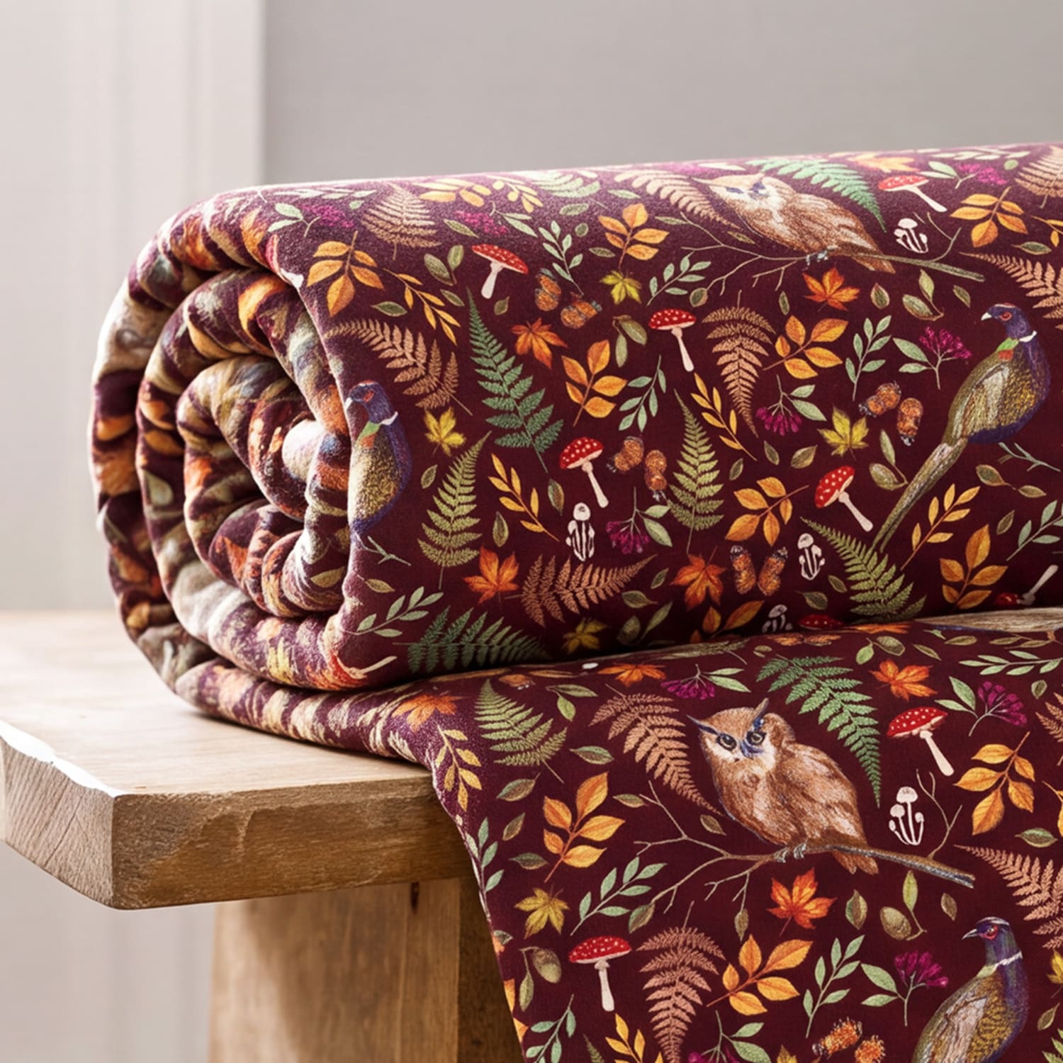 Deyongs Wild Birds Sherpa Fleece Throw – Printed Nature Blanket