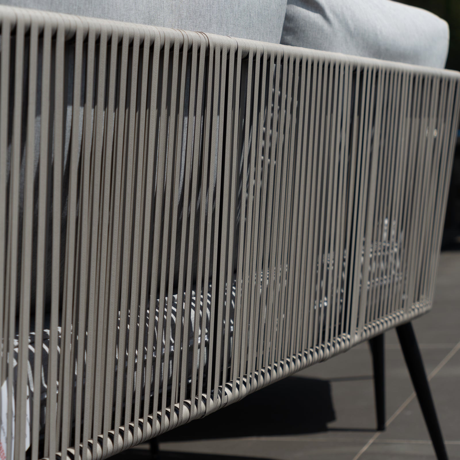 Sartene Outdoor Dining Set | One Size | Light Grey