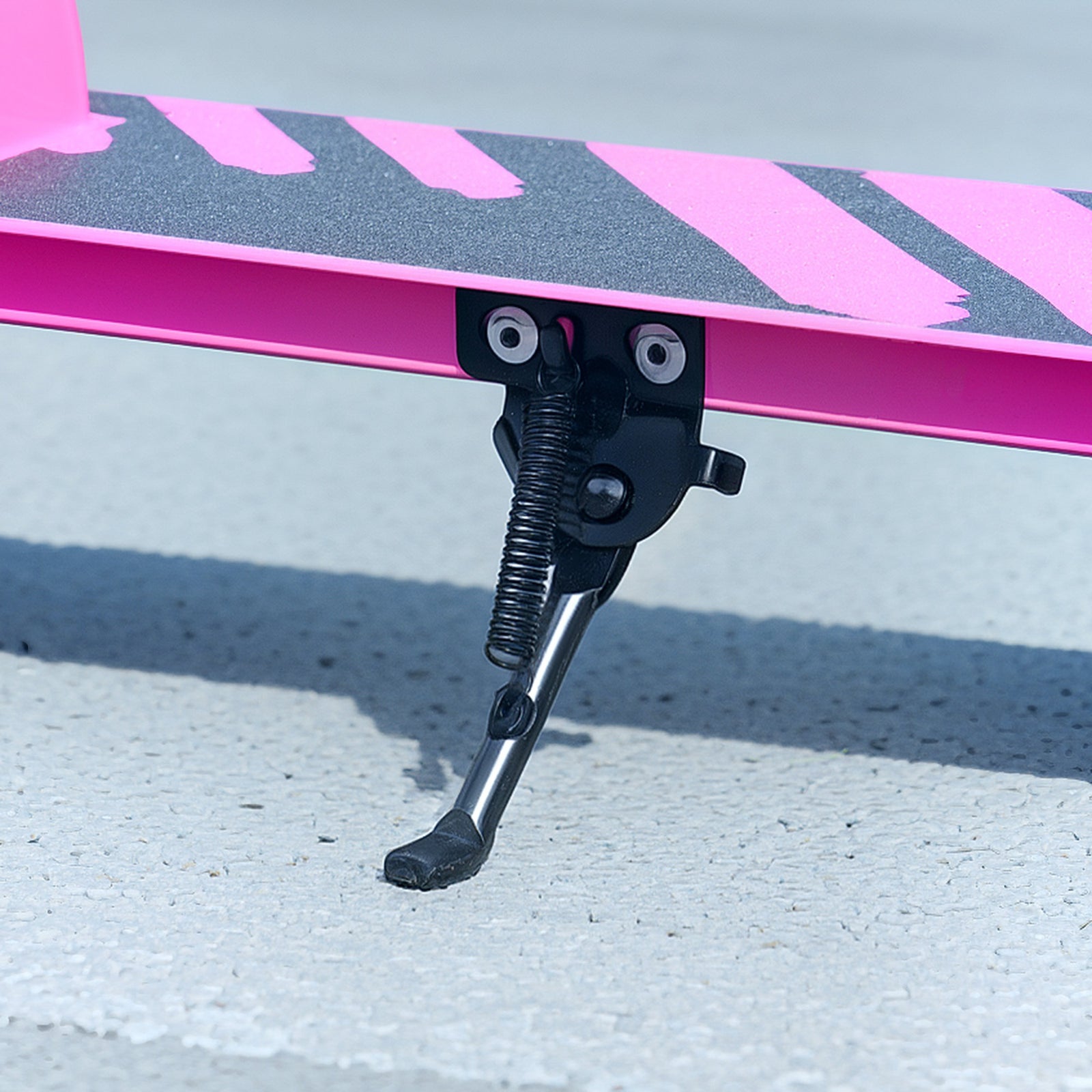 Scooter For Kids, Folding Light Up Kick Scooter With Adjustable Handle | Pink
