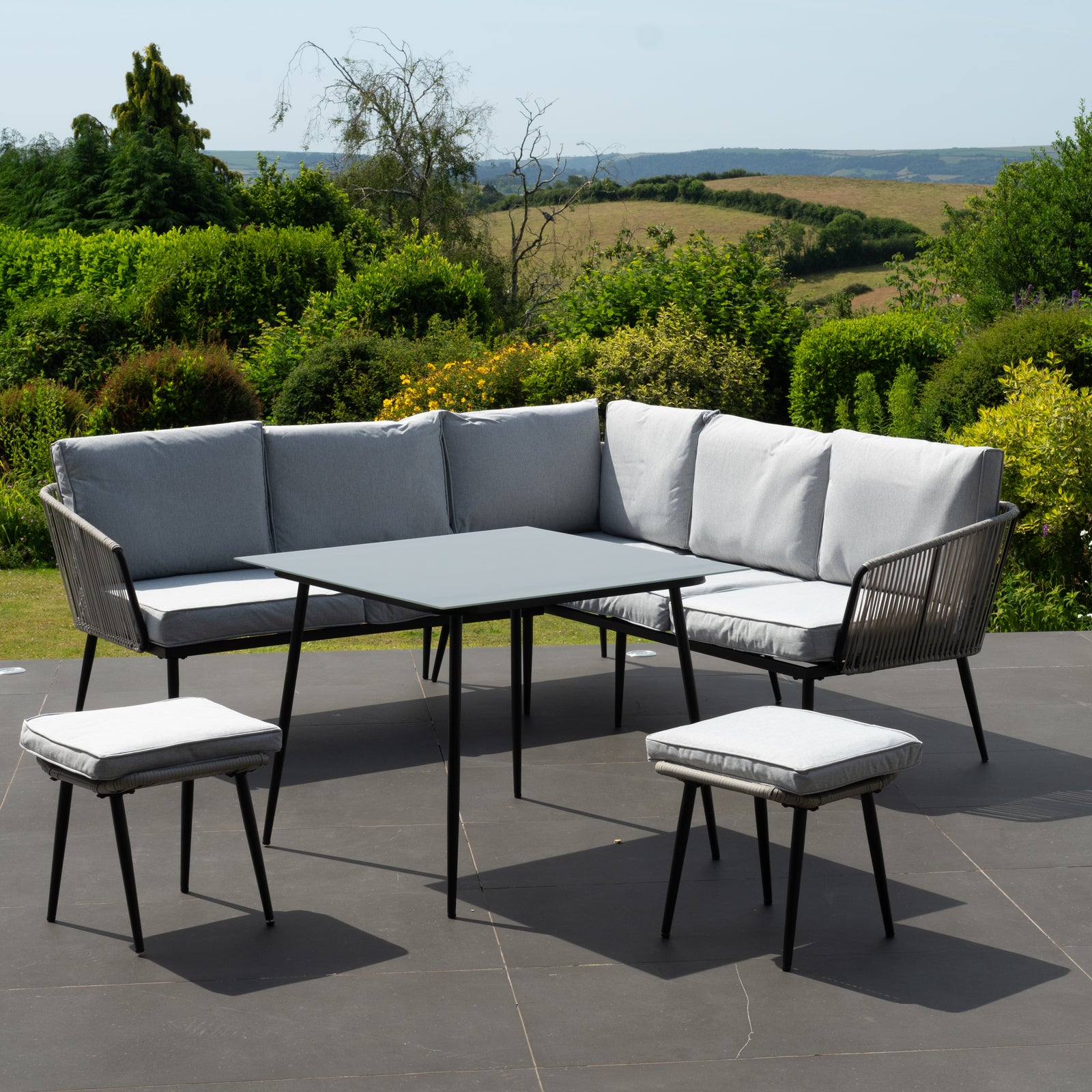 Sartene Outdoor Dining Set | One Size | Light Grey