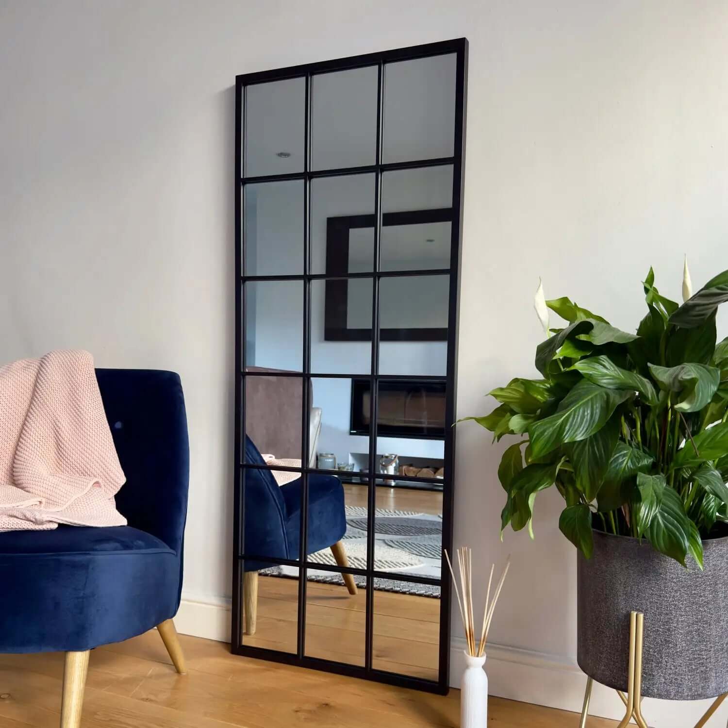 Kyō - Metal Rectangle Lattice Window Mirror | 150cm x 60cm | Black